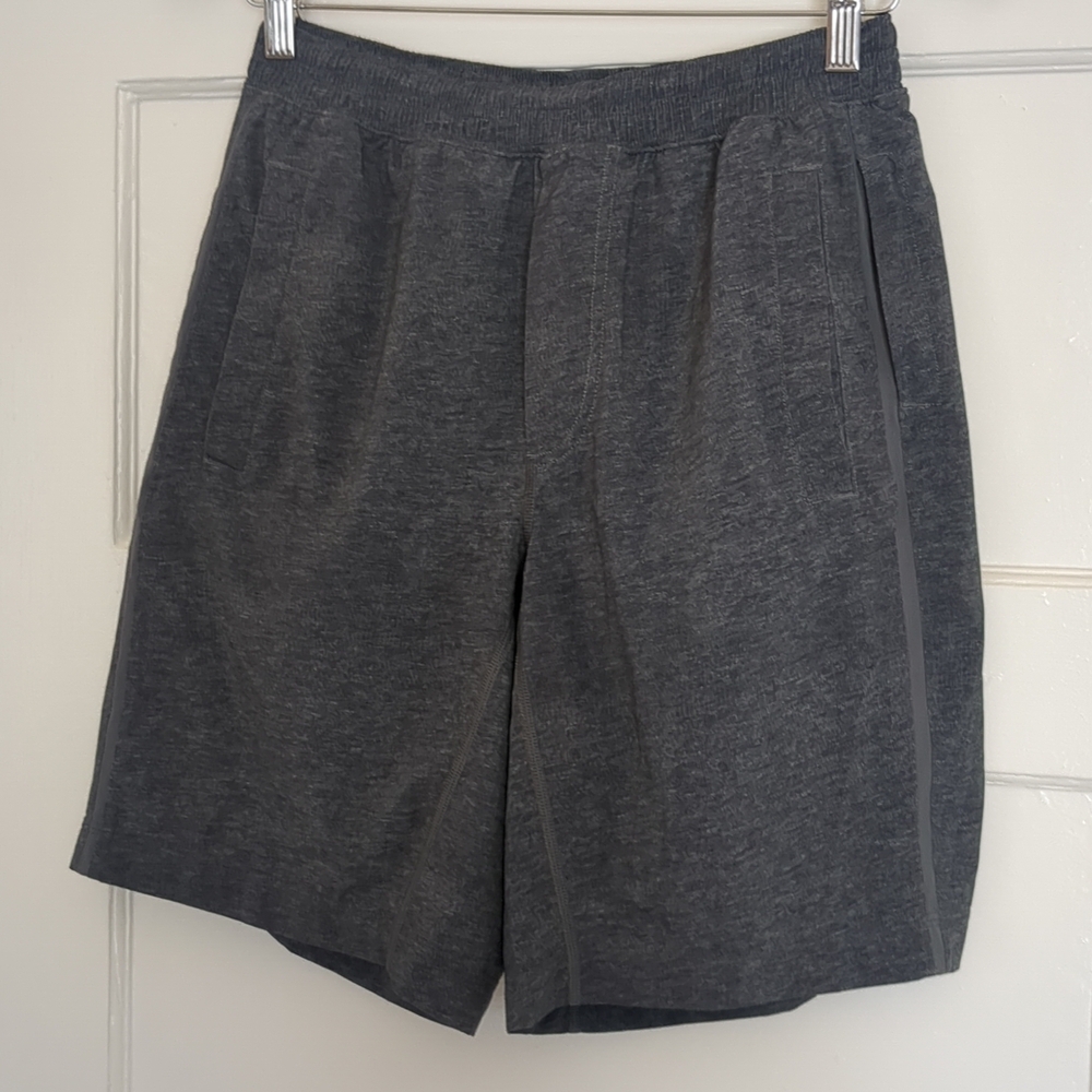 Lululemon Pace Breaker 9" Lined Heathered Gray Small 25" Waist